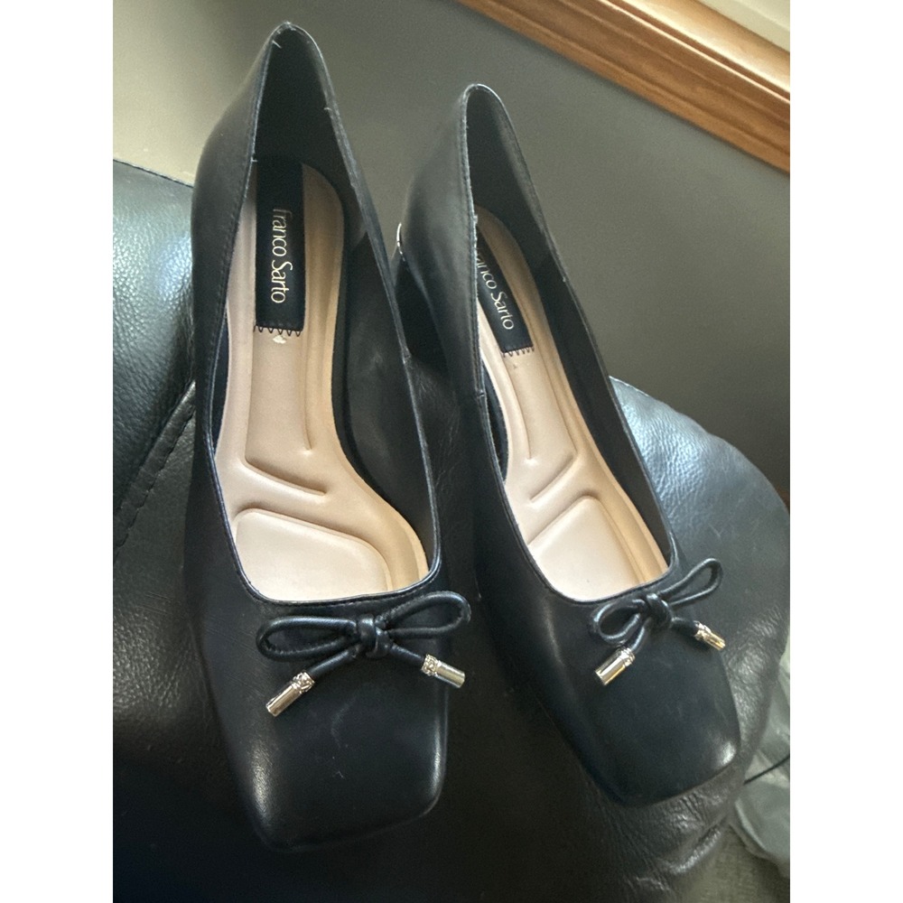 Franco Sarto Womens Black Leather Square Toe Bow Block Heel Pumps 7.5 AA Narrow